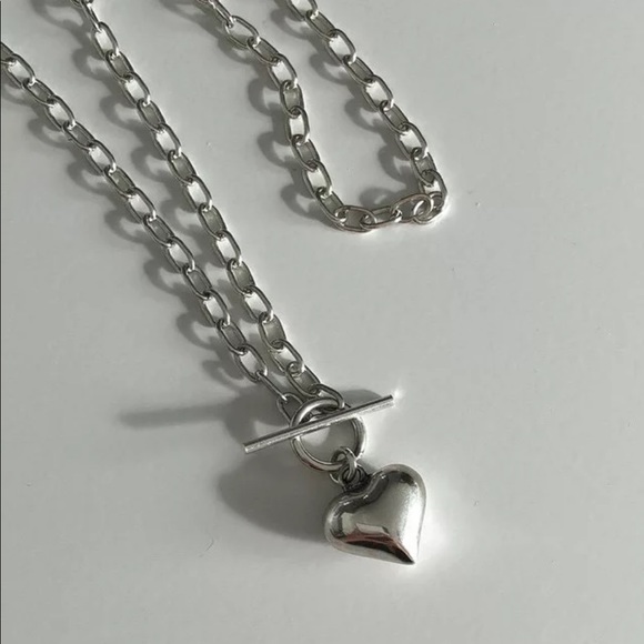 **925 Sterling Sliver Chunky Toggle Heart Necklace - Picture 7 of 7